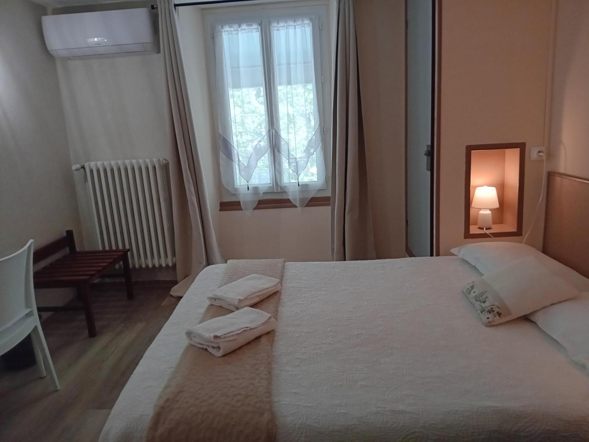 Hotel La Gravenne Thueyts 객실 사진